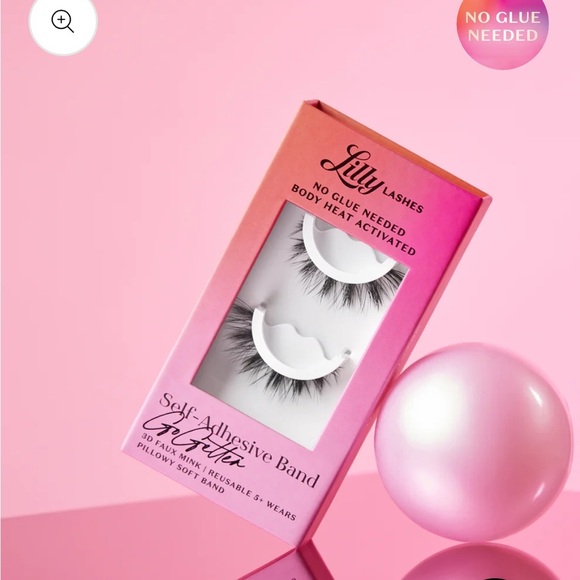 Lilly lashes
GoGetter
SELF-ADHESIVE
Semi-Bold Volume + Short Length - Picture 2 of 6